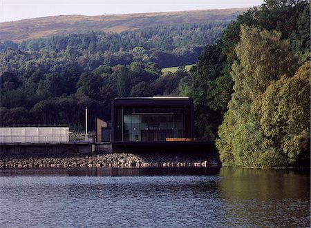 Gateway Orientation Centre, Loch Lomond, Scotland. View across Loch. Bennetts Associates Architects Stock Photo - Rights-Managed, Code: 845-02728527