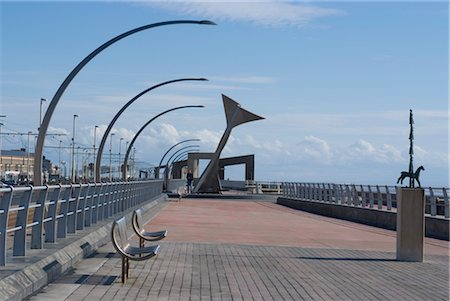 simsearch:845-05838406,k - South Shore Promenade, Blackpool, Lancashire, England. Swivelling windshelters. Architects: Ian McChesney Architects. Stock Photo - Rights-Managed, Code: 845-03464016