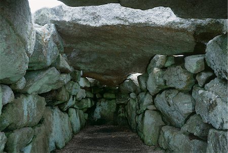 simsearch:845-03464660,k - Bant's Carn. Bronze Age burial chamber. Foto de stock - Con derechos protegidos, Código: 845-03464648