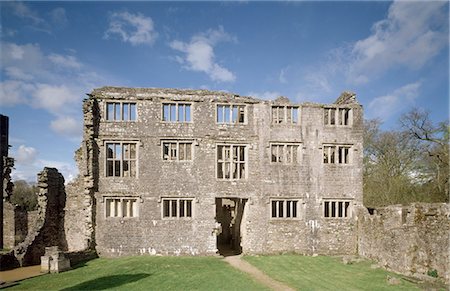 simsearch:845-05838406,k - Berry Pomeroy Castle. The west facade of the Pomeroy mansion. Stock Photo - Rights-Managed, Code: 845-03464656