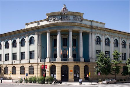 Joaquin Costa School, Zaragoza. Architects: Miguel Angel Navarro Stock Photo - Rights-Managed, Code: 845-03463645