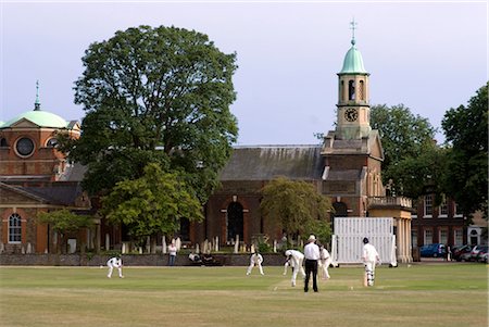 Cricket on Kew Green, Kew, Greater London Stock Photo - Rights-Managed, Code: 845-03463887