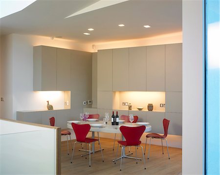 Modern dining area and wall storage. Architects: Mary Thum Associates Stock Photo - Rights-Managed, Code: 845-03777239