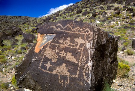 PETROGLYPH MARKINGS ON ROCK IN INDIAN PARK ALBUQUERQUE NEW MEXICO USA Stock Photo - Rights-Managed, Code: 846-05645668