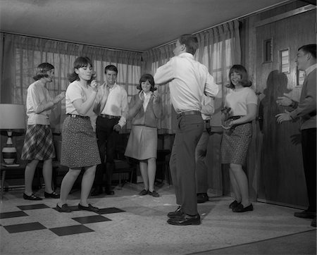 simsearch:846-05647924,k - 1960s GROUP OF YOUNG TEENAGERS DANCING INSIDE Stock Photo - Rights-Managed, Code: 846-05646312