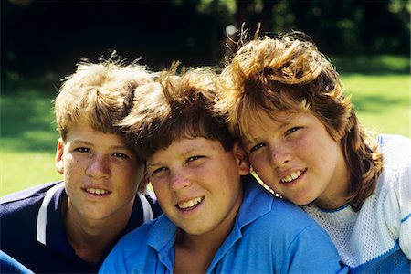 1980s - 1990s PORTRAIT OF THREE TEENS BROTHERS AND SISTER Stock Photo - Rights-Managed, Code: 846-05647090
