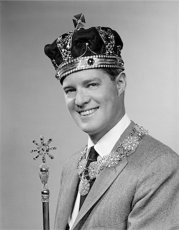 ruler (official leader) - 1950s PORTRAIT OF MAN WEARING A KING'S CROWN AND HOLDING A SCEPTER WHILE SMILING Stock Photo - Rights-Managed, Code: 846-05648341