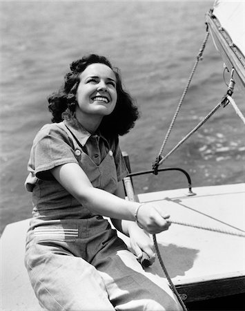 retro sail - 1940s WOMAN SAILOR SMILING SAILING BOAT OUTDOOR Stock Photo - Rights-Managed, Code: 846-05648562