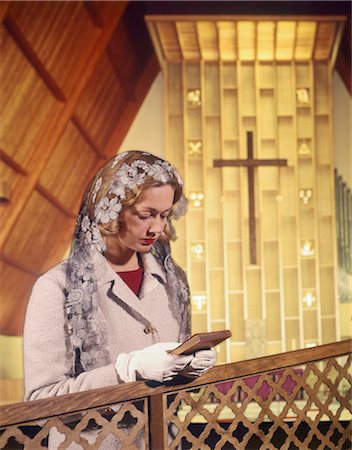 simsearch:846-03165636,k - 1960s WOMAN PRAYING IN CHURCH HOLDING BIBLE Stock Photo - Rights-Managed, Code: 846-09012862