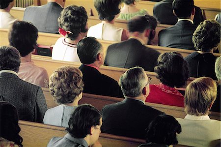simsearch:846-05648291,k - 1980s ADULT MEN AND WOMEN PEOPLE SITTING IN CHURCH PEWS Stock Photo - Rights-Managed, Code: 846-09161468