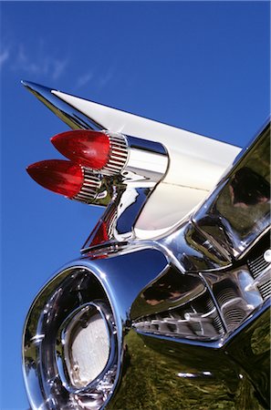 CLOSE UP OF FINS AND TAILLIGHTS ON CLASSIC 1959 CADILLAC SERIES 6200 AUTOMOBILE Stock Photo - Rights-Managed, Code: 846-02794638