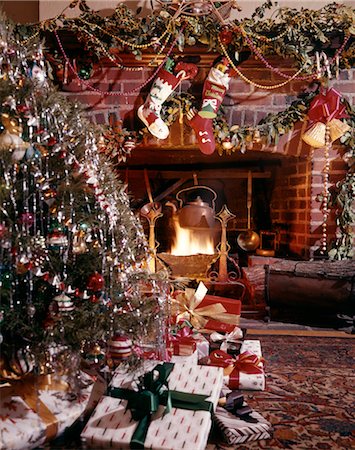 pictures old fashioned christmas trees - 1960s CHRISTMAS TREE STOCKINGS PRESENTS BY FIREPLACE Stock Photo - Rights-Managed, Code: 846-02795251