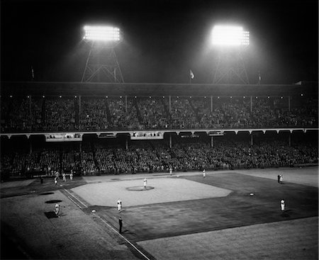 1940s 1947 BASEBALL GAME EBBETS FIELD BROOKLYN NEW YORK PLAYERS STANDING FOR NATIONAL ANTHEM Stock Photo - Rights-Managed, Code: 846-02796527