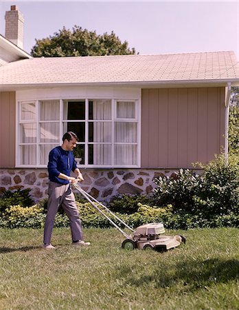 1960s LAWNMOWER CUTTING GRASS YARD WORK MAN Stock Photo - Rights-Managed, Code: 846-03164520