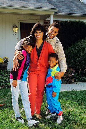 retro suburban house - 1990s AFRICAN AMERICAN FAMILY ON FRONT LAWN Stock Photo - Rights-Managed, Code: 846-03164814