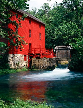 ALLY SPRING MILL MISSOURI Stock Photo - Rights-Managed, Code: 846-03164878