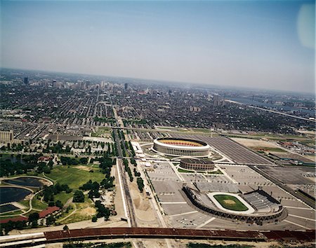 sports arena - 1970s AERIAL VIEW VETERANS STADIUM THE SPECTRUM AND JFK STADIUM PHILADELPHIA, PENNSYLVANIA Stock Photo - Rights-Managed, Code: 846-03165164