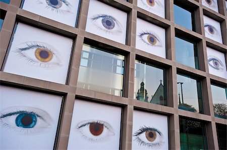 Reflection of Thomaskirche in bank windows, Leipzig, Saxony, Germany, Europe Stock Photo - Rights-Managed, Code: 841-05784090