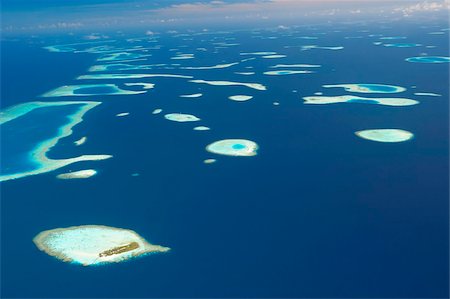 sea habitat - Aerial view of atolls and islands in The Maldives, Indian Ocean, Asia Stock Photo - Rights-Managed, Code: 841-05784858