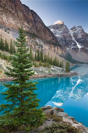 simsearch:841-07590044,k - Moraine Lake in the Canadian Rockies, Banff National Park, UNESCO World Heritage Site, Alberta, Canada, North America Stock Photo - Rights-Managed, Code: 841-05785137