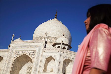 Woman in sari at Taj Mahal, UNESCO World Heritage Site, Agra, Uttar Pradesh, India, Asia Stock Photo - Rights-Managed, Code: 841-05785289