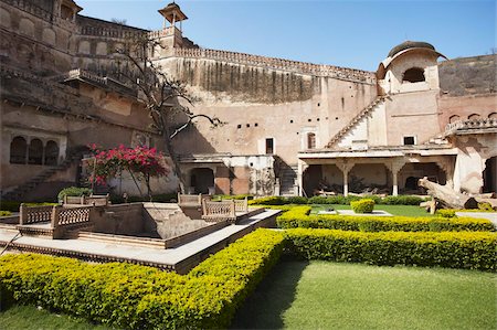 Garden in Chitrasala, Bundi Palace, Bundi, Rajasthan, India, Asia Stock Photo - Rights-Managed, Code: 841-05785342