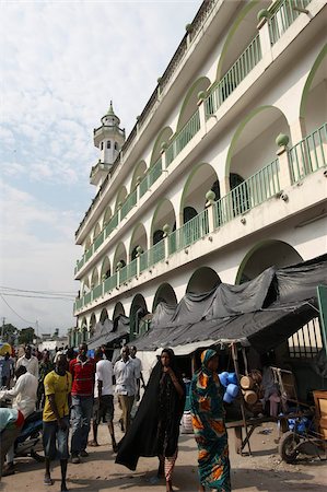democratic republic of congo - Mosque in Brazzaville, Congo, Africa Stock Photo - Rights-Managed, Code: 841-05785951
