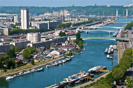 river seine - Panorama, with Lacroix Island, Seine River, bridges and boats, seen from St. Catherine Mountain, Rouen, Normandy, France, Europe Stock Photo - Rights-Managed, Code: 841-05782099