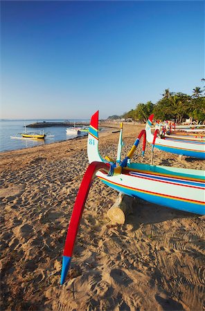 simsearch:841-02899056,k - Boats on Sanur beach, Bali, Indonesia, Southeast Asia, Asia Stock Photo - Rights-Managed, Code: 841-05846460