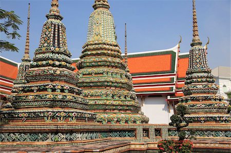 simsearch:841-06341159,k - Wat Pho (Wat Po) (Wat Phra Chetuphon), oldest Buddhist temple in the city, Rattanakosin (Ratanakosin), Bangkok, Thailand, Southeast Asia, Asia Stock Photo - Rights-Managed, Code: 841-05846788