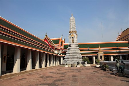 simsearch:841-06501931,k - Wat Pho (Wat Po) (Wat Phra Chetuphon), oldest Buddhist temple in the city, Rattanakosin (Ratanakosin), Bangkok, Thailand, Southeast Asia, Asia Stock Photo - Rights-Managed, Code: 841-05846795