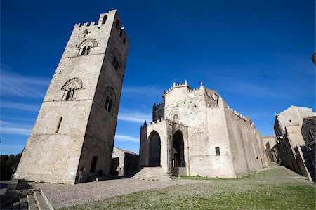 simsearch:841-06342927,k - The Duomo, Erice, Sicily, Italy, Europe Stock Photo - Rights-Managed, Code: 841-05848596