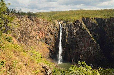 simsearch:841-05960849,k - Wallaman Falls, Australia's highest waterfalls, Queensland, Australia, Pacific Stock Photo - Rights-Managed, Code: 841-05960865