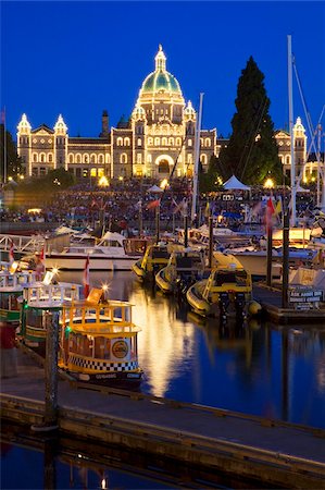 Inner Harbour with Parliament Building at night, Victoria, Vancouver Island, British Columbia, Canada, North America Stock Photo - Rights-Managed, Code: 841-05961729