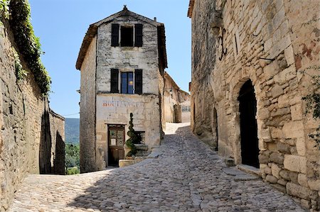 french culture - Cobbled alley in the picturesque medieval village of Lacoste, Provence, France, Europe Stock Photo - Rights-Managed, Code: 841-05961872