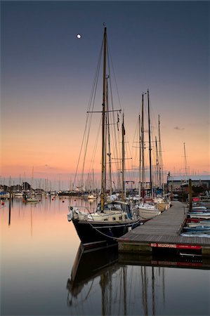 simsearch:841-07081635,k - Evening draws in over a calm Lymington harbour, Lymington, Hampshire, England, United Kingdom, Europe Stock Photo - Rights-Managed, Code: 841-05962001