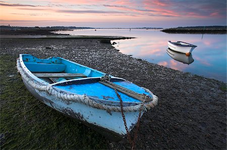 simsearch:841-07081635,k - Smalls boat in Poole Harbour at dawn, Dorset, England, United Kingdom, Europe Stock Photo - Rights-Managed, Code: 841-05962277