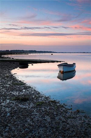 simsearch:841-06034119,k - A small boat in Poole Harbour at dawn, Dorset, England, United Kingdom, Europe Stock Photo - Rights-Managed, Code: 841-05962278