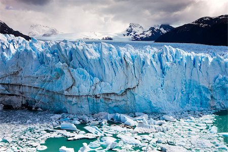 perito moreno glacier - Spectacular Perito Moreno glacier, situated within Los Glaciares National Park, UNESCO World Heritage Site, Patagonia, Argentina, South America Stock Photo - Rights-Managed, Code: 841-05962389