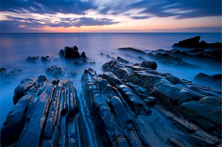 simsearch:841-06034119,k - Twilight on the rocky ledges at Sandymouth in Cornwall, England, United Kingdom, Europe Stock Photo - Rights-Managed, Code: 841-05962463