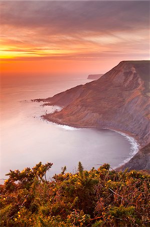 simsearch:841-07204601,k - A beautiful sunset over Chapman's Pool on Dorset's Jurassic Coast, UNESCO World Heritage Site, Dorset, England, United Kingdom, Europe Stock Photo - Rights-Managed, Code: 841-06034402