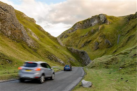 Cars travelling down Winnats Pass, Castleton, Peak District National Park, Derbyshire, England, United Kingdom, Europe Stock Photo - Rights-Managed, Code: 841-06034456