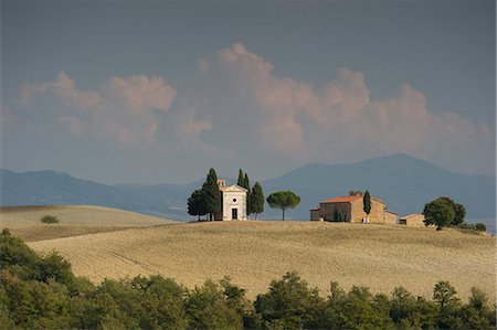 simsearch:841-06343474,k - The Chapel Vitaleta and cypress trees on the rolling hills of Val d'Orcia, UNESCO World Heritage Site, Tuscany, Italy, Europe Stock Photo - Rights-Managed, Code: 841-06030307