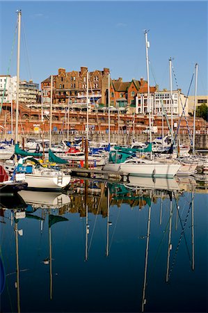 simsearch:841-07202520,k - Ramsgate harbour, Thanet, Kent, England, United Kingdom, Europe Stock Photo - Rights-Managed, Code: 841-06030377
