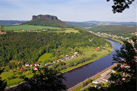 river curve not bend not people - View over the River Elbe, Saxon Switzerland, Saxony, Germany, Europe Stock Photo - Rights-Managed, Code: 841-06032509