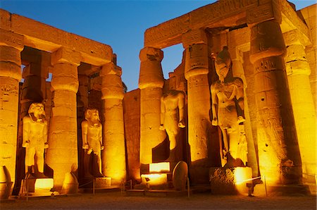 simsearch:841-06033889,k - Great Court of Ramesses II and colossal statues of Ramesses II, Temple of Luxor, Thebes, UNESCO World Heritage Site, Egypt, North Africa, Africa Stock Photo - Rights-Managed, Code: 841-06032850