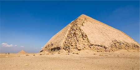 simsearch:841-06033889,k - The Bent and Red pyramids of Dahshur, UNESCO World Heritage Site, Egypt, North Africa, Africa Stock Photo - Rights-Managed, Code: 841-06033846