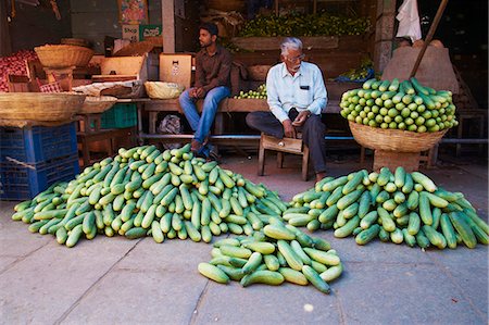Vegetables for sale, Devaraja market, Mysore, Karnataka, India, Asia Foto de stock - Con derechos protegidos, Código: 841-06344664