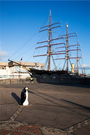 ports - RRS Discovery, Discovery Point, Dundee, Scotland Stock Photo - Rights-Managed, Code: 841-06344909