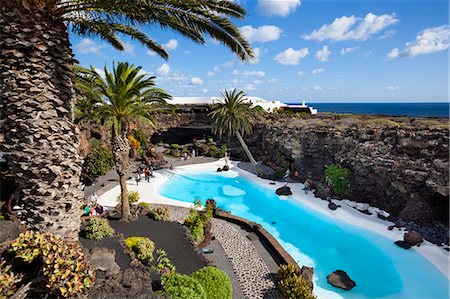 Blue and white pool, Jameos del Agua, near Arrieta, Lanzarote, Canary Islands, Spain Stock Photo - Rights-Managed, Code: 841-06345237